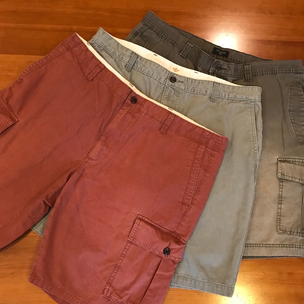 3 pairs of men’s Dockers shorts